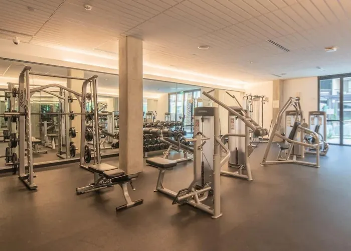 Relaxing 1bd - Pool, Gym, Parking, W-d - Sleeps 4 Apartment *