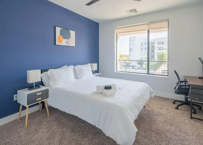 Apartment Relaxing 1bd - Pool, Gym, Parking, W-d - Sleeps 4 Tempe