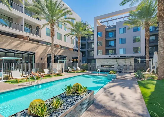 Apartment Relaxing 1bd - Pool, Gym, Parking, W-d - Sleeps 4 *